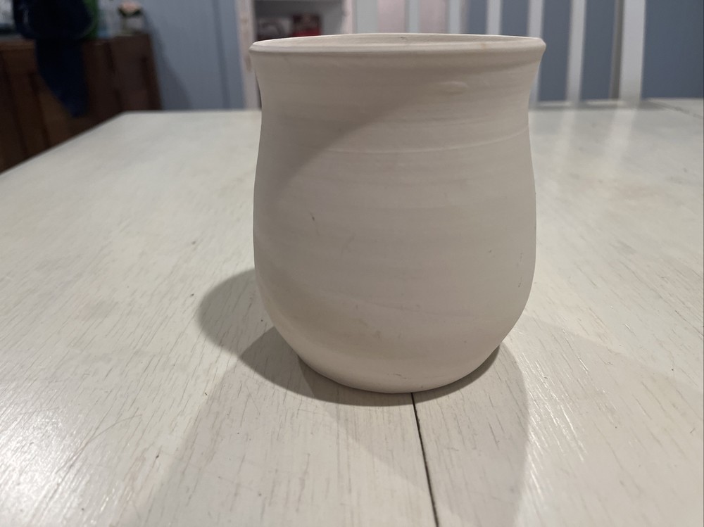 Paul B pottery Basil 4 1/2” planter Vintage 2007
