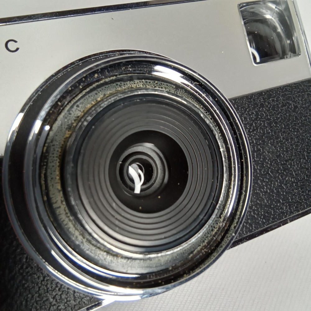 Vintage AGFA Iso-Pak Camera With Case