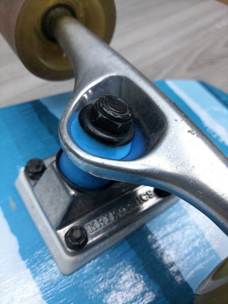 Vintage 32" Graphic Mini Longboard, White Combo Skateboard.