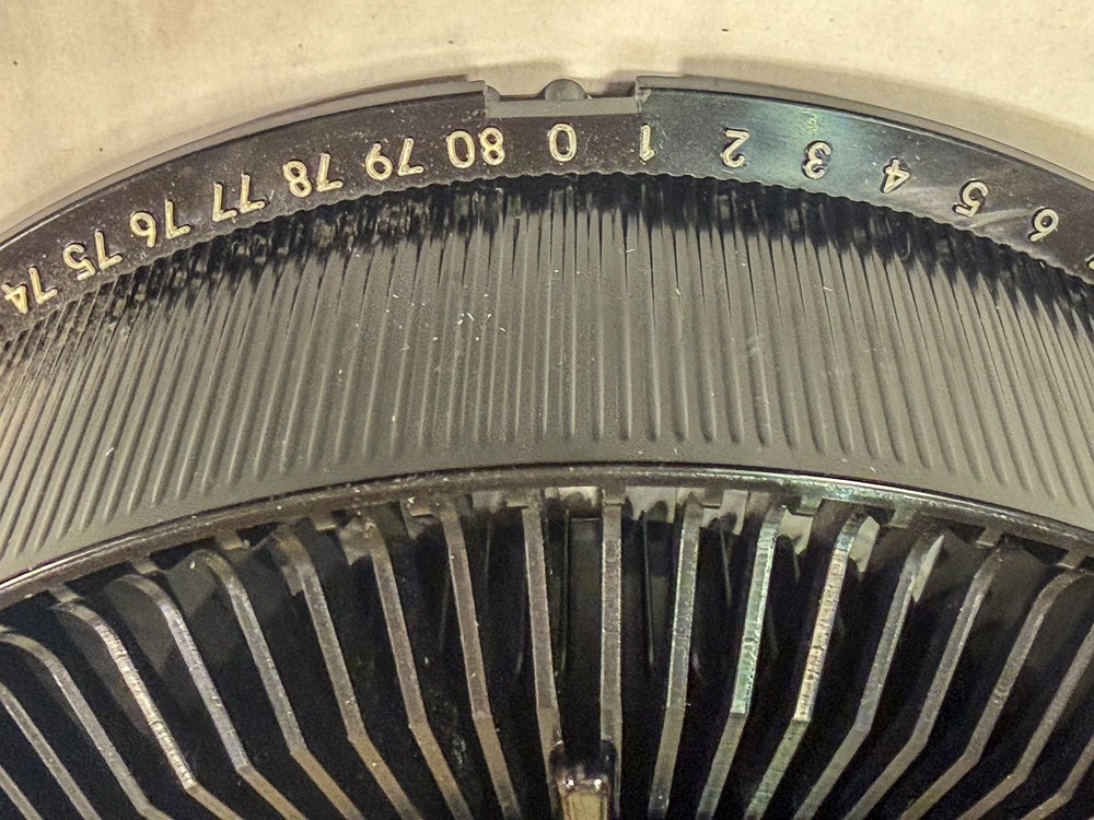 [E690] Kodak Carousel Projector 80 Slide Tray Original Box