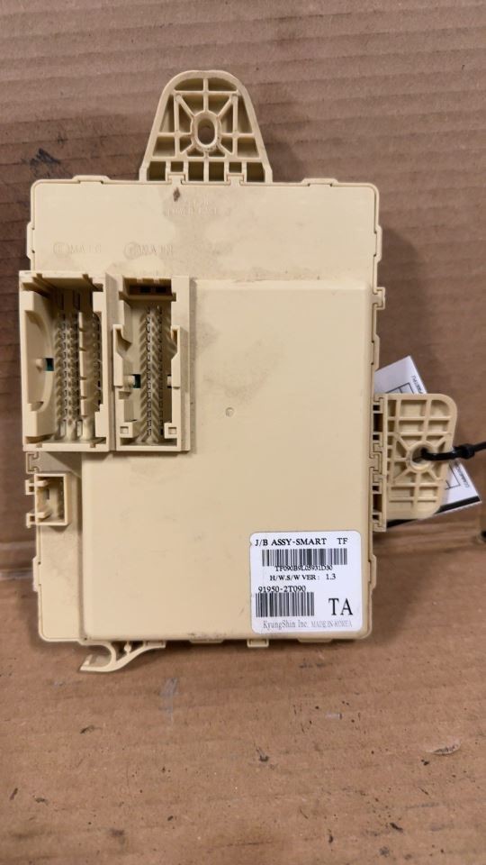 OPTIMAKIA 2012 Fuse Box Cabin 6865