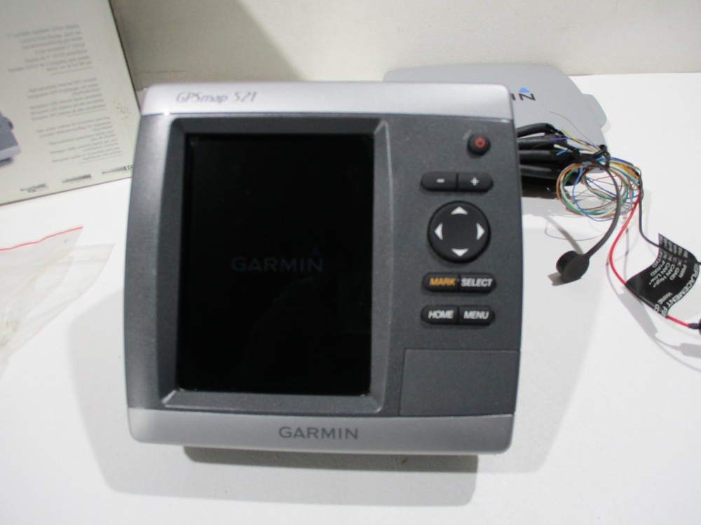 Garmin GPSMAP 521 5" Color Chartplotter w/ Internal GPS Antenna BlueChart