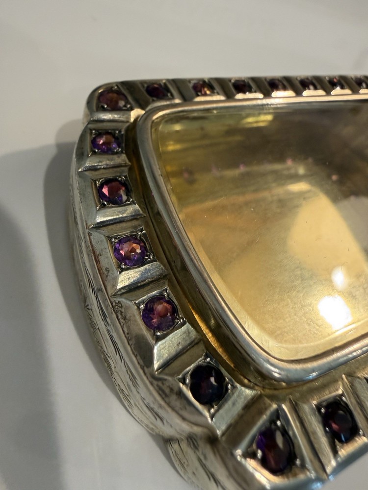 Antique silver gilt snuff box set with natural amethyst