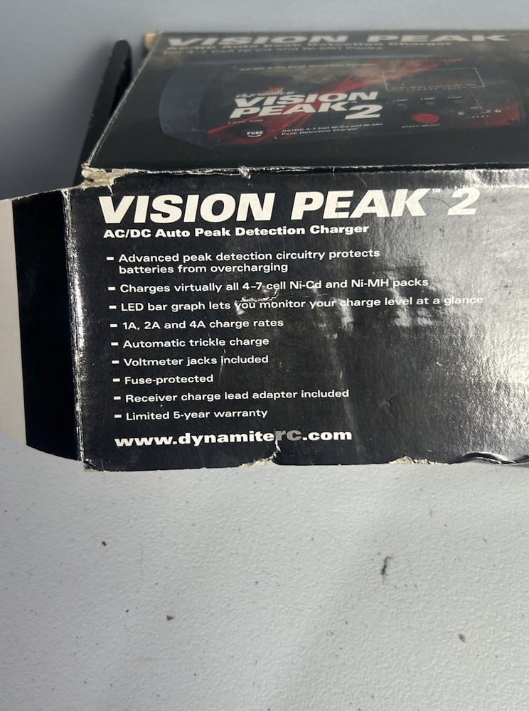 Dynamite Vision Peak 2 AC/DC Auto Peak Detection Charger Tested Box