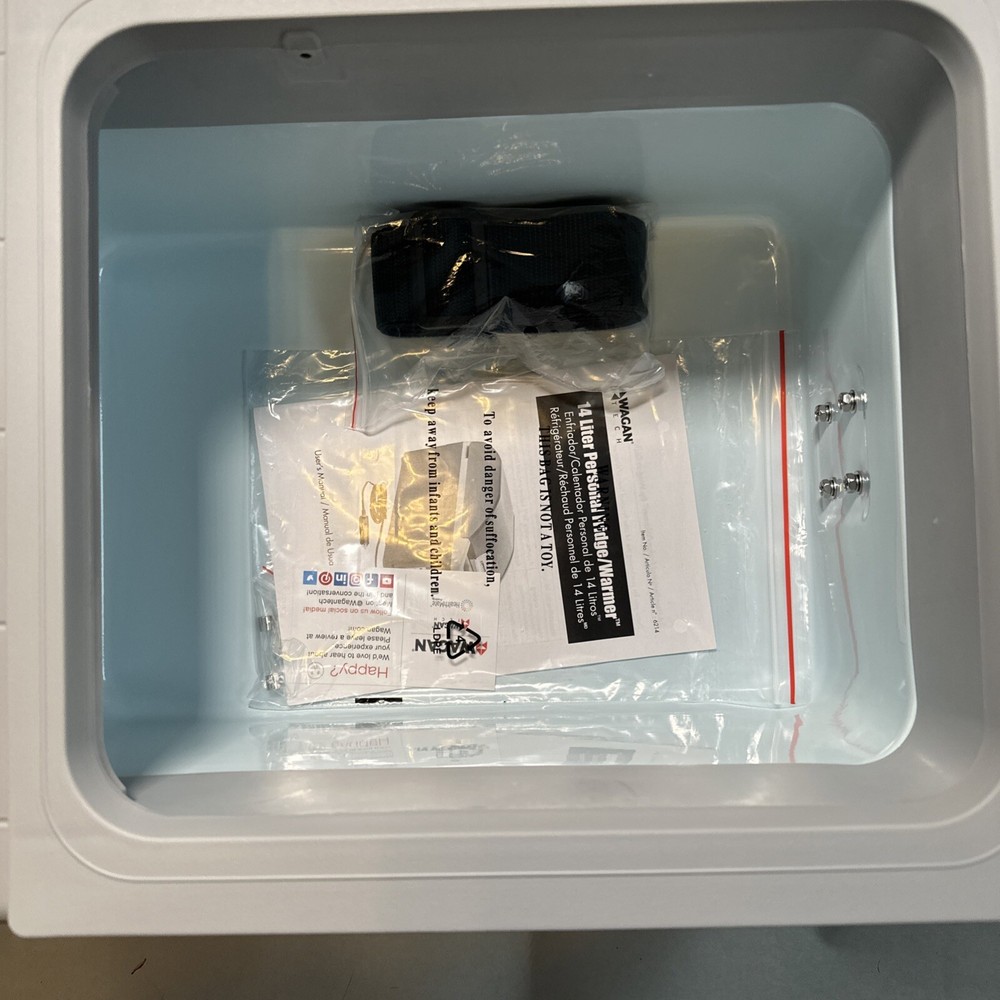 Wagan Tech 14 Liter Personal Fridge/Warmer 12V DC