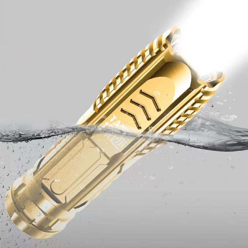 Germany New Technology Multifunctional Rechargeable Flashlight, Mini Portable
