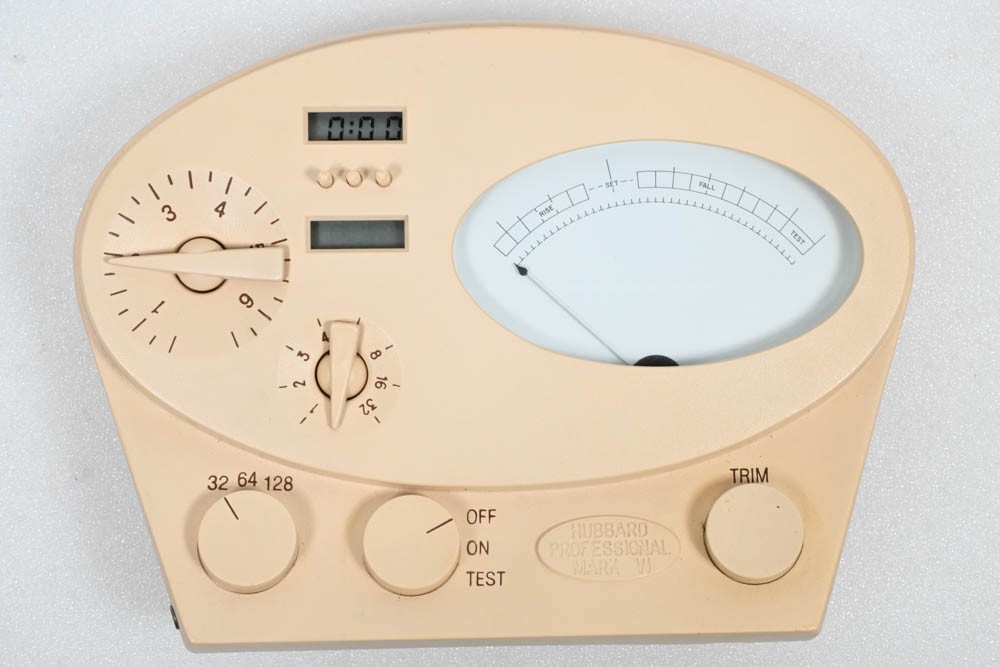 Scientology Professional Mark Mk VI E-Meter Hubbard Electrometer BEIGE