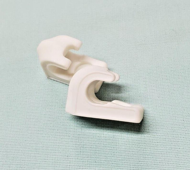 Wire shelf mounting clips, 10 each