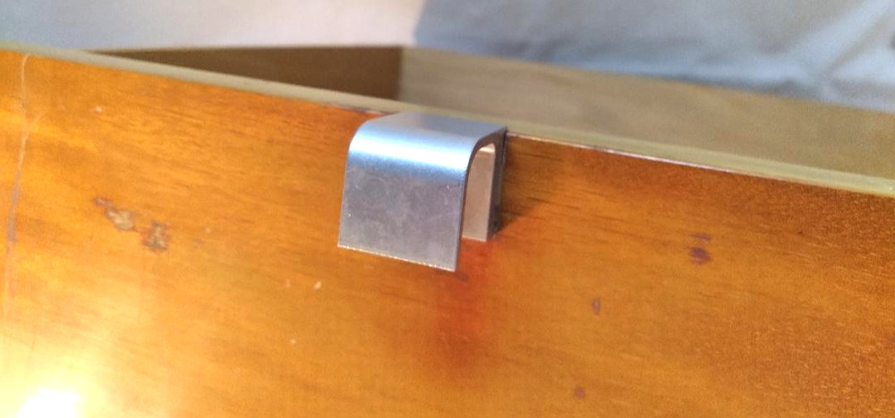 (ONE) GEORGE NELSON HERMAN MILLER PULL PRIMAVERA MCM 1” ALUMINUM J PULL