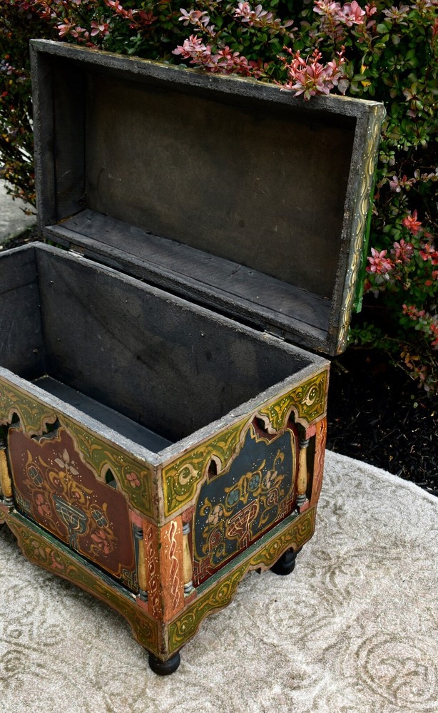 Vintage Unique Hand Painted Designed Moroccan Lift Top Trunk