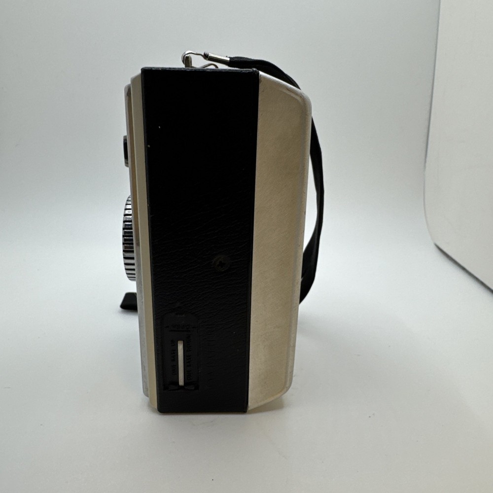 Vintage Kodak Instamatic 104 Camera with Strap Untested