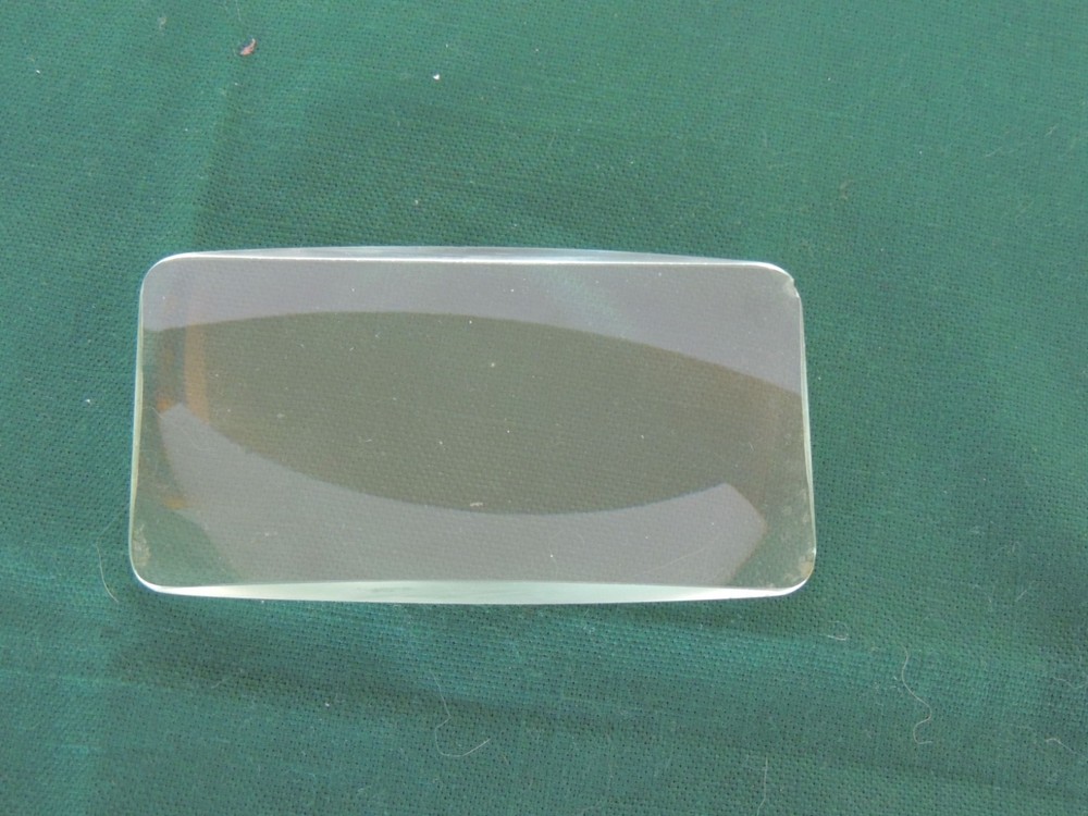 Rectangular magnifying double-convex glass 4 x 2 inch used