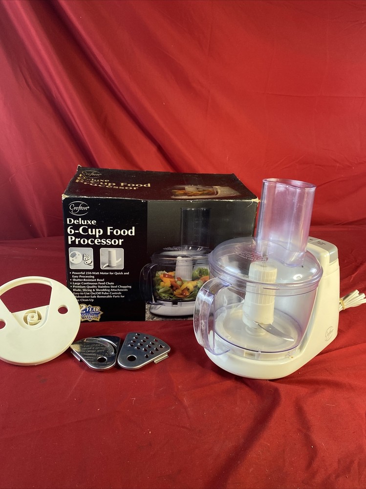 Crofton Deluxe 6-Cup Food Processor (XB9018) - In Box
