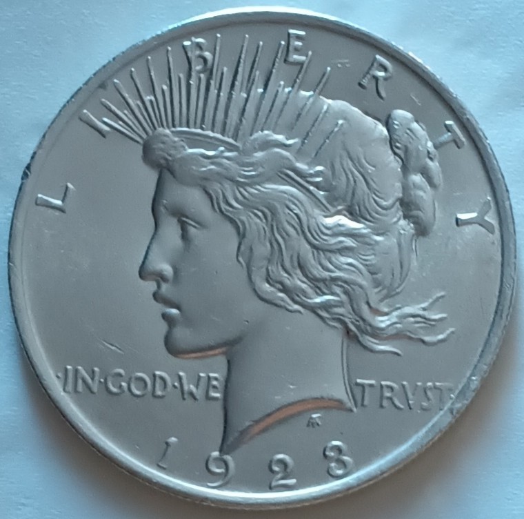 1923 Uncirculated Peace SILVER Dollar, Heavy Strike and Looks great! 103YO, WOW!