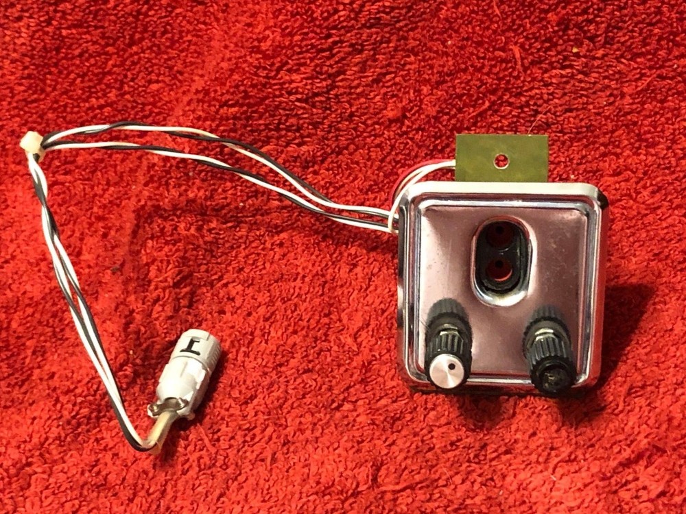 VINTAGE PHONE JACK FOR CESSNA 400 SERIES INTERCOM SYSTEM