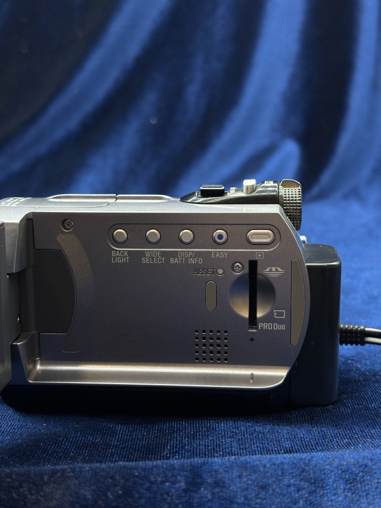 Sony Handycam DCR-SR52/ Camera Only/ Working