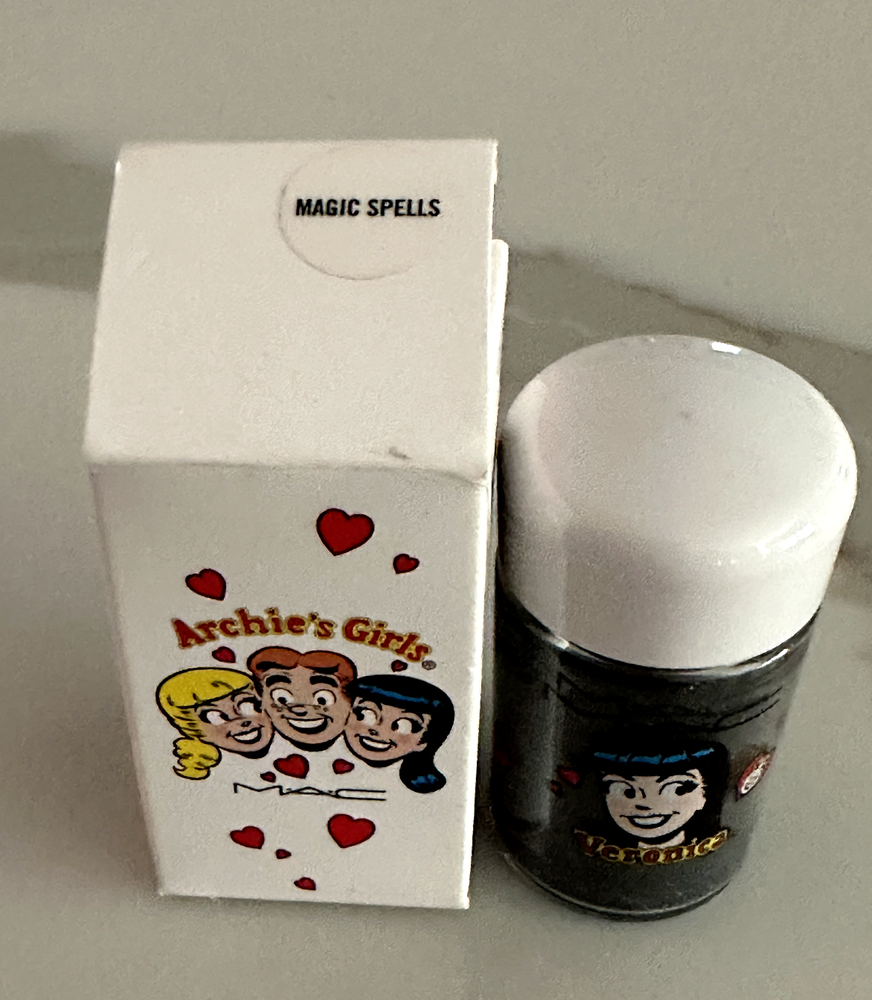 MAC Archie’s Girls Pigment MAGIC SPELLS