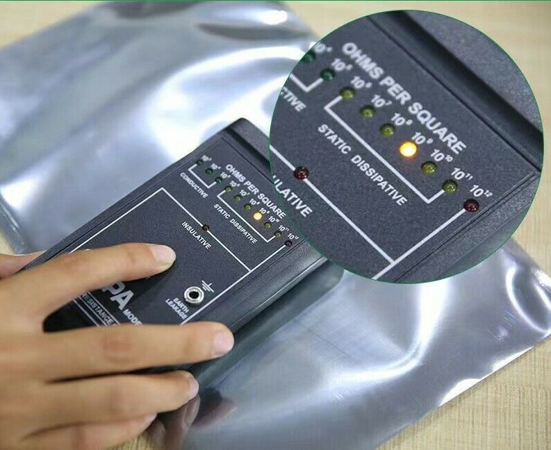 Anti-Static ESD Shielding Silver Zip-Lock Reclosable Bags For Small Electronics