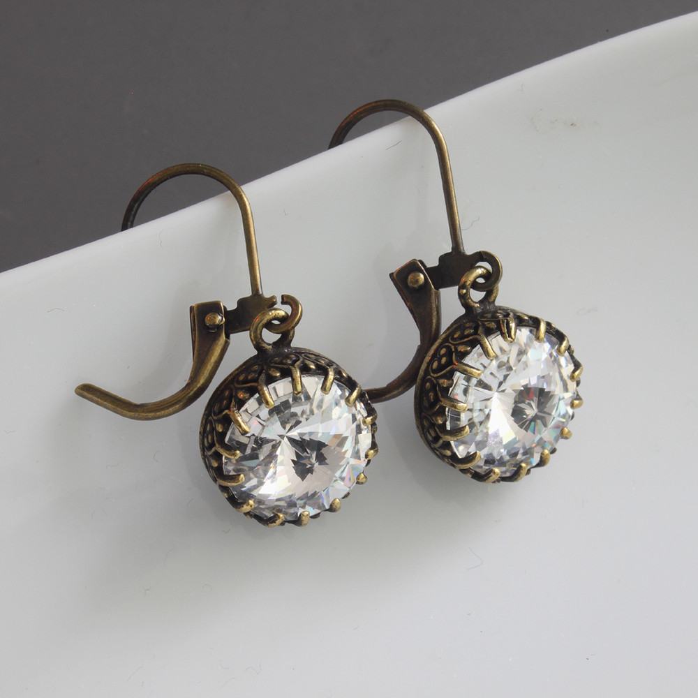 Small Aurora Crystals Dangle Earrings