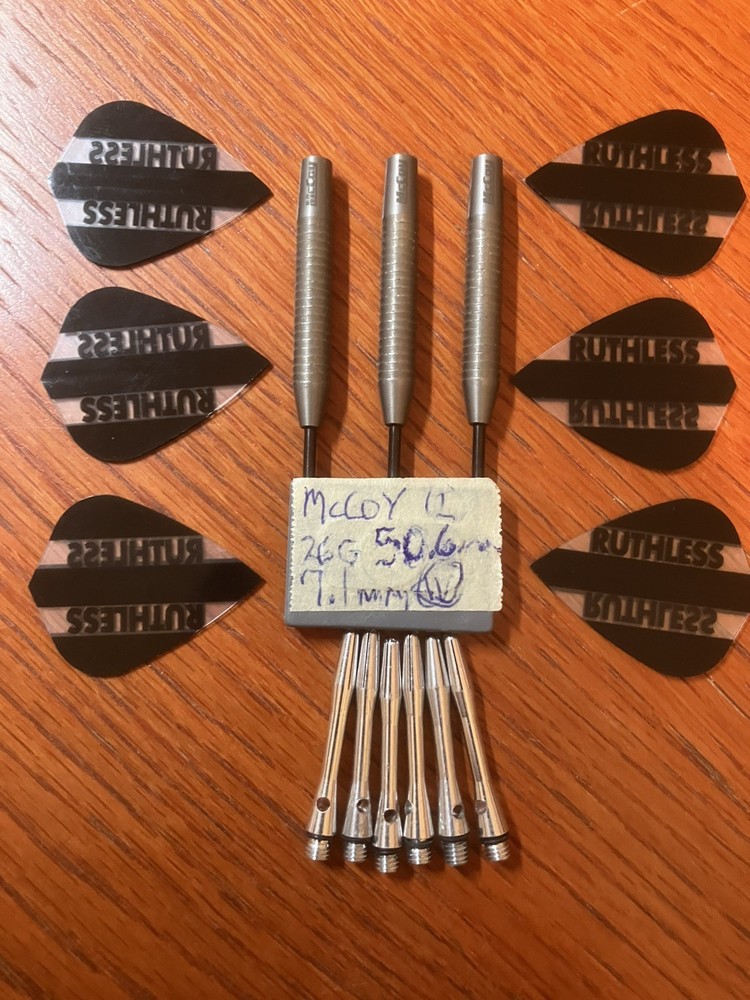 McCOY DARTS - 26 GRAMS - MINT