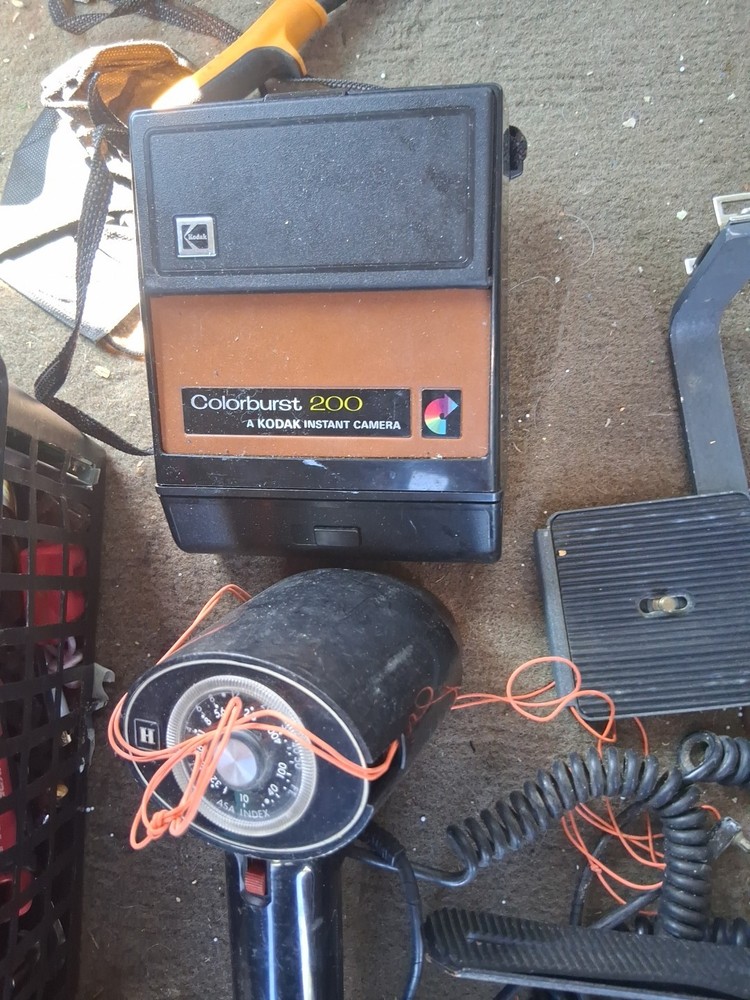 Vintage Cameras Accessory And Lights Untested