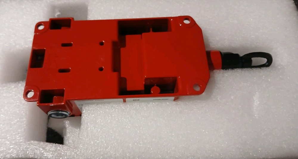 Honeywell Micro Switch - Cable Pull Safety Switch. 1CPSA2. NEW.