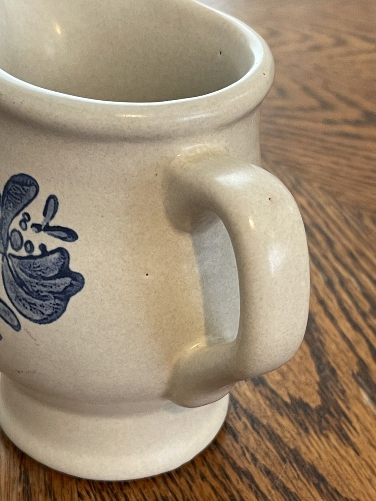 Pfaltzgraff Yorktowne 4.5” Creamer Pitcher