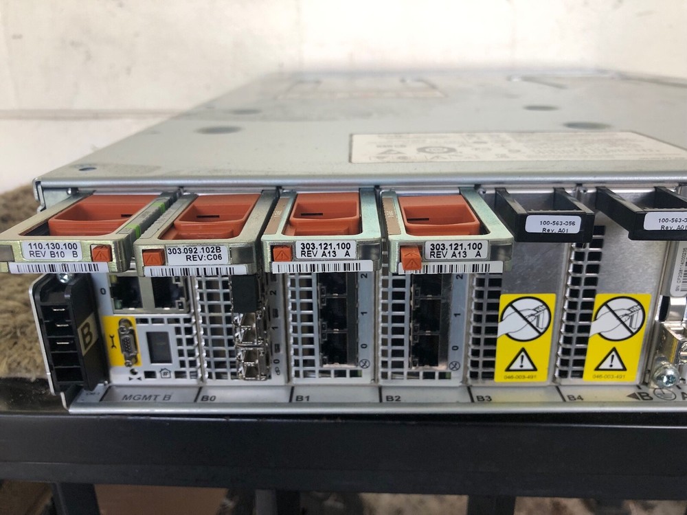 EMC TRPE Processor Chassis (046-003-474) w/ Modules & Power Supply
