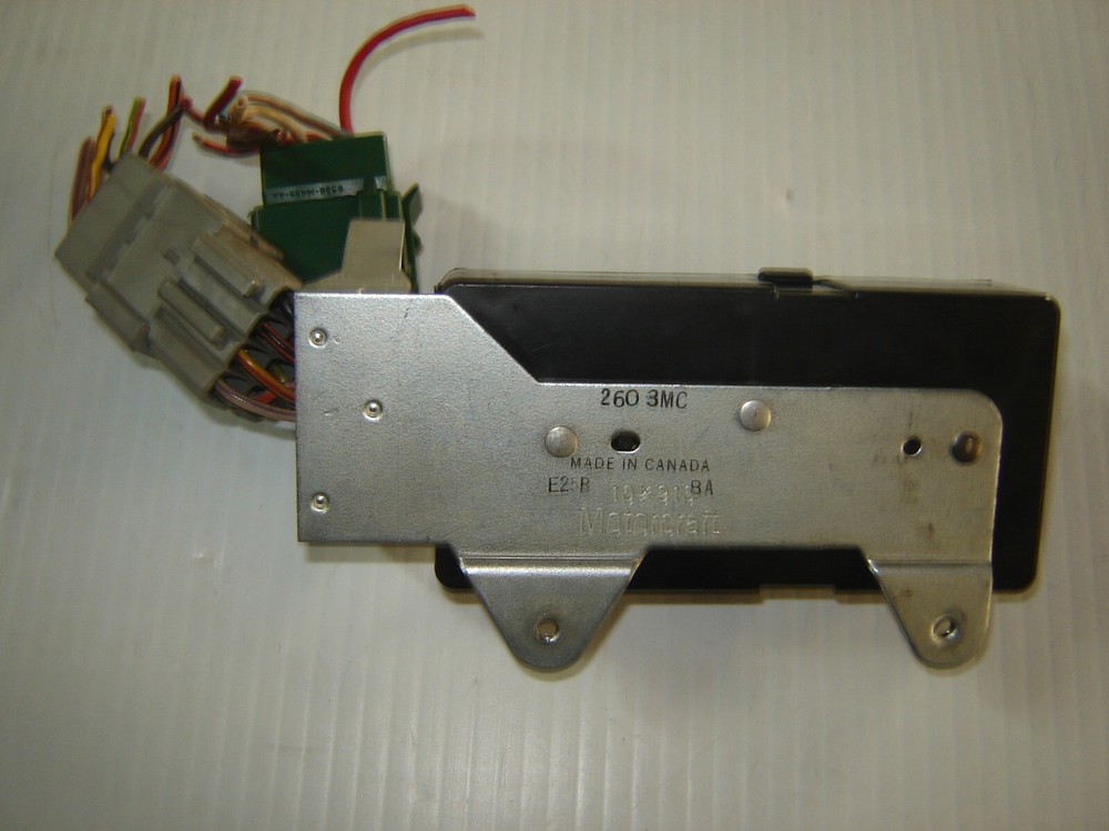 84-89 90-92 Lincoln LSC Warning System Indicator Control Module E25B-10K910-BA