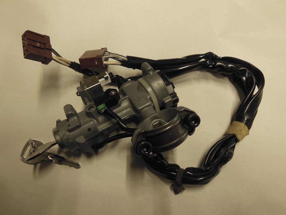 1998-1999 ACURA INTEGRA IGNITION SWITCH FITS 5 SPEED MANUAL 2 KEYS NEW BOLTS
