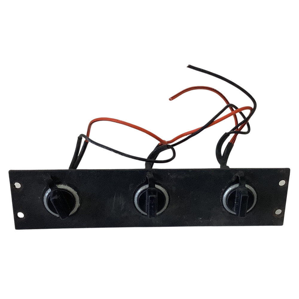 Police Center Console 12 Volt Multi Socket Hardwired Outlet w/ Socket Covers #1