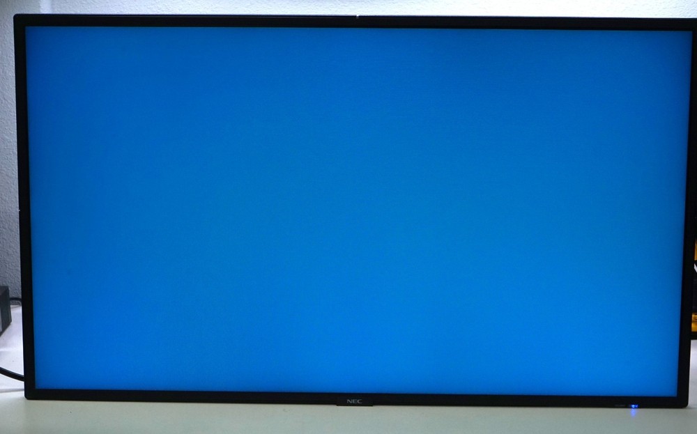 NEC MultiSync V404 40” Commercial-Grade Large Value Format LCD Display