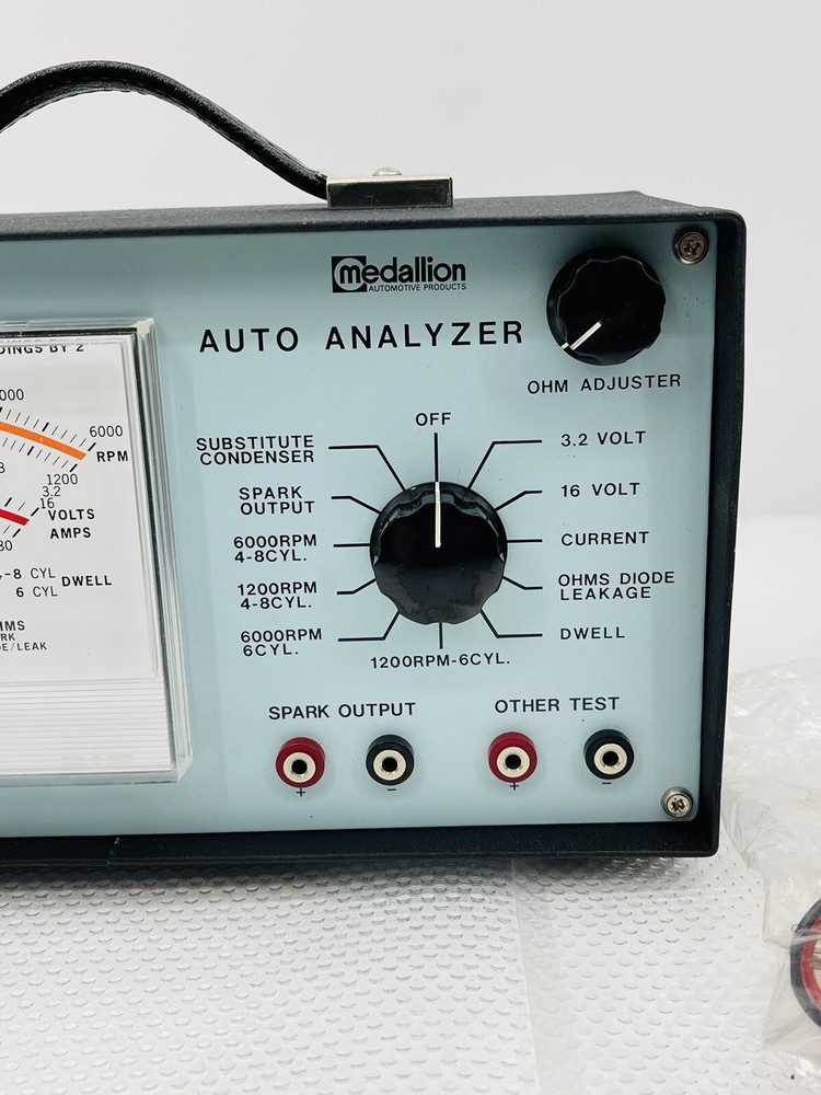 Vintage MEDALLION Auto Analyzer w/ Original Box