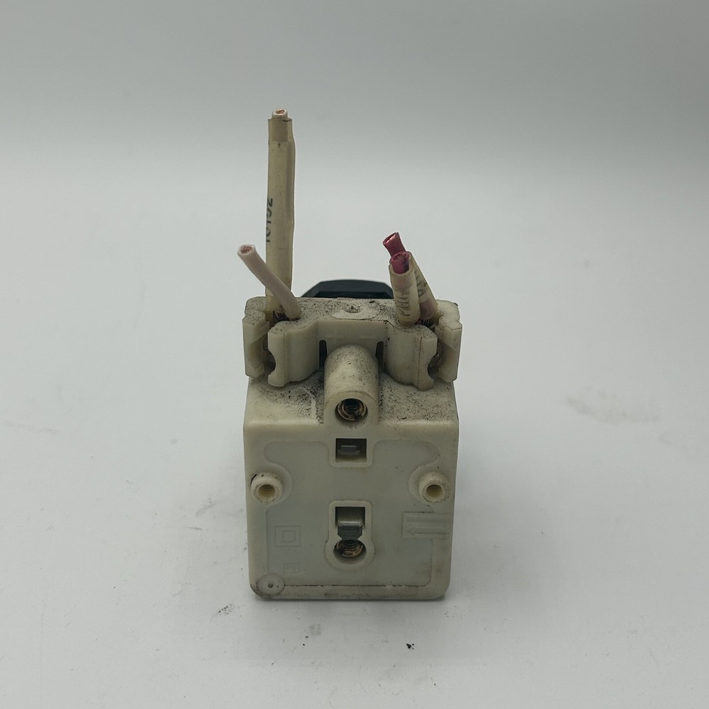 Square D Class 9001 Type KM1 Ser. H Green Pilot Light Indicator