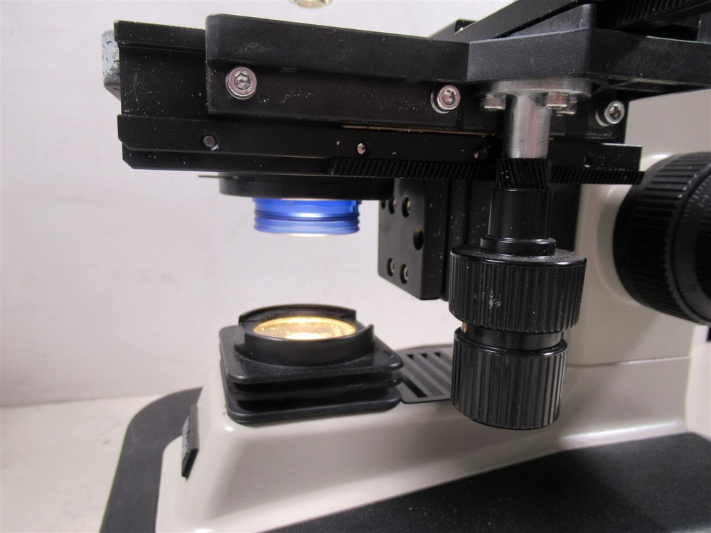 Nikon YS2-T Alphaphot Binocular Microscope w/ Eyepieces & 3 Objective Lenses