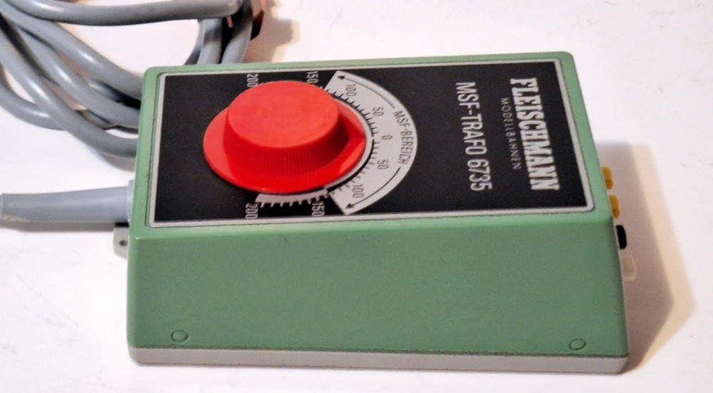 Fleischmann MSF-Trafo 6735 European DC Hobby Train Power Transformer/Controller