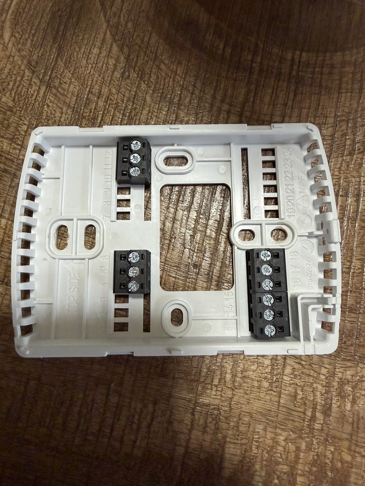 Trane Touch Screen Programmable Space Sensor Symbol BAYSENS800AB