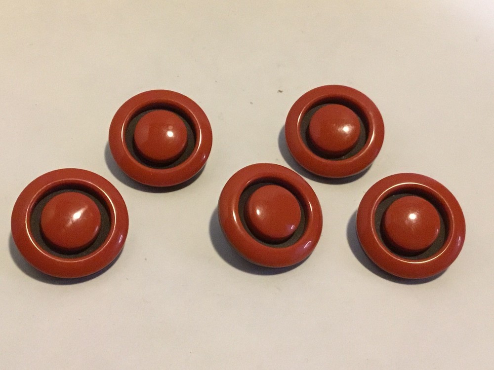 5 Vintage Rust & Black Bullseye Plastic Buttons Coat Jacket 28mm