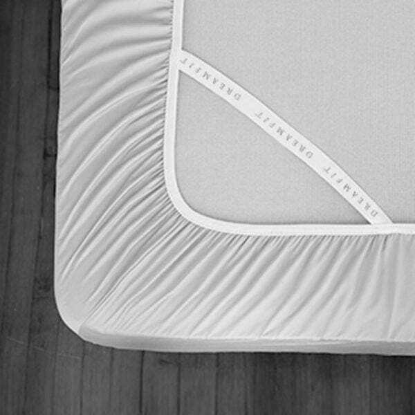 DREAMCOMFORT MATTRESS PROTECTOR
