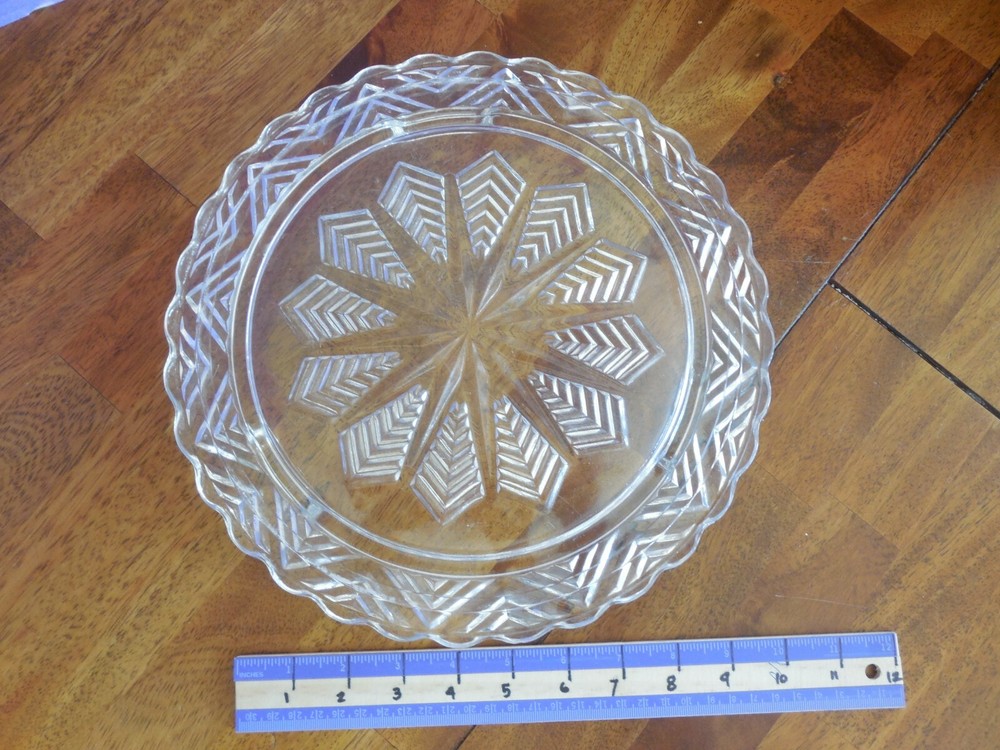 Glass Cake Stand / Tray with Sunburst 10" Diameter
