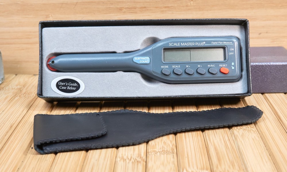 Calculated Industries Scale Master Plus 3391, Digital Plan Measure with Case