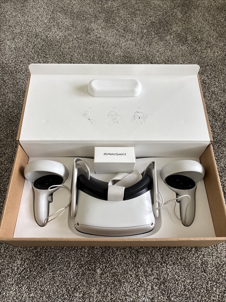 Meta Quest 2 VR headset 128GB with Controllers And Original Box