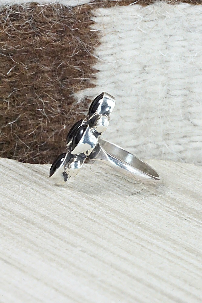 Onyx & Sterling Silver Ring - Priscilla Reeder - Size 8.25