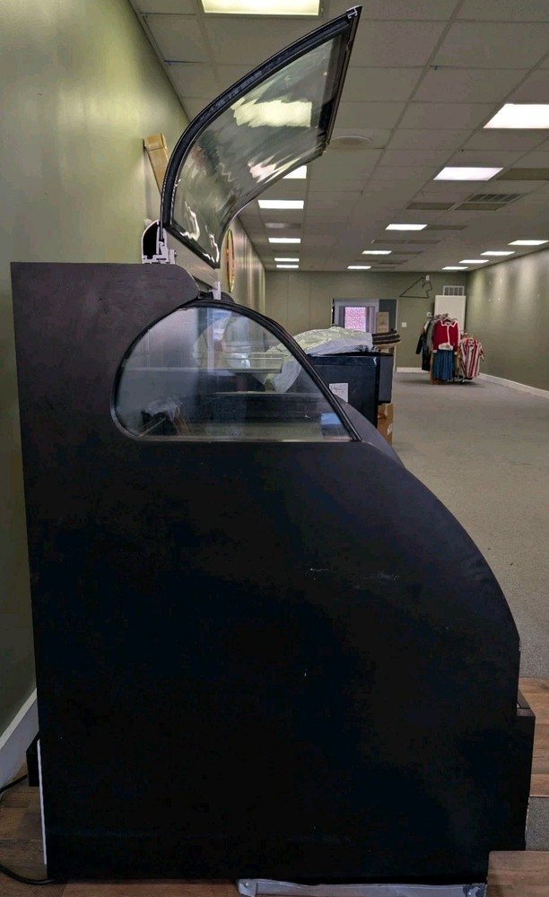 Structural Concepts Encore Refrigerated MODEL HOU3852R Self Serv Dual Zone