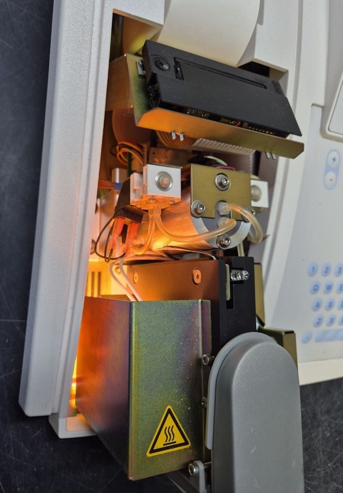 Microlab 300 Semi Automatic Biochemistry Analyzer