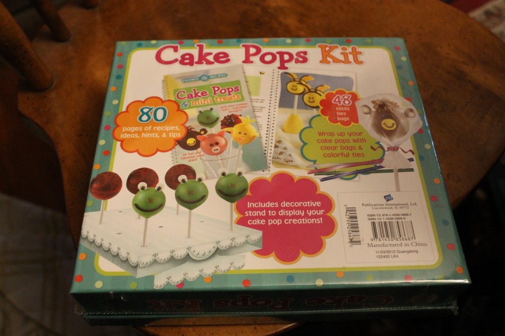 Cake Pops Kit ~ New Sealed