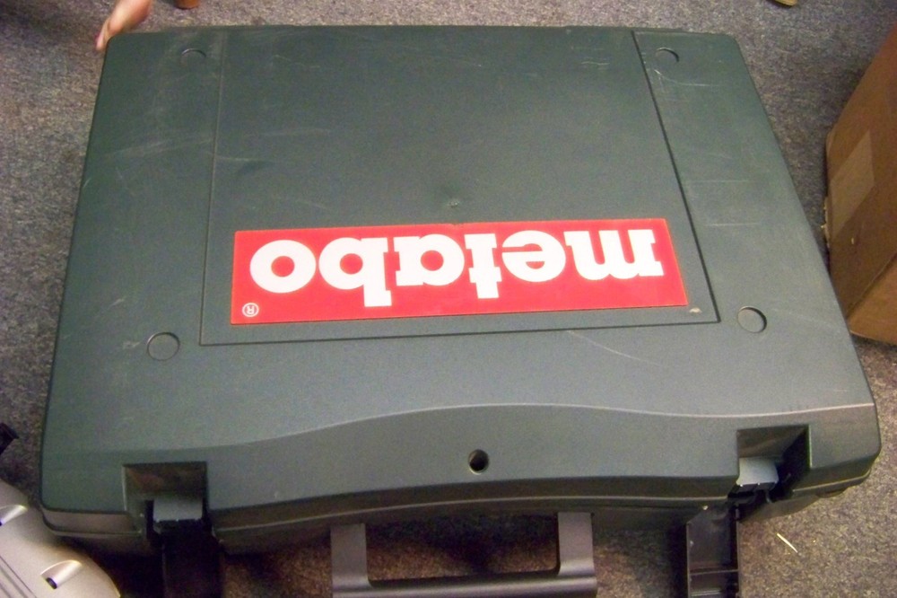 new Metabo Electronic Chipping Hammer MHE 56