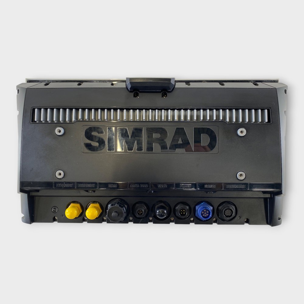 Simrad NSS16 Evo2 16" Multifunction Display MFD Chartplotter (Tested Good)