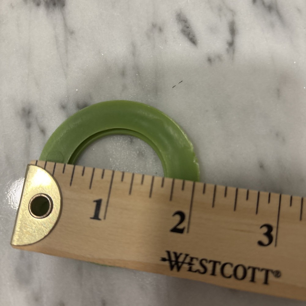 Yarnology & Boye PomPom Maker Assorted Sizes With Instructions