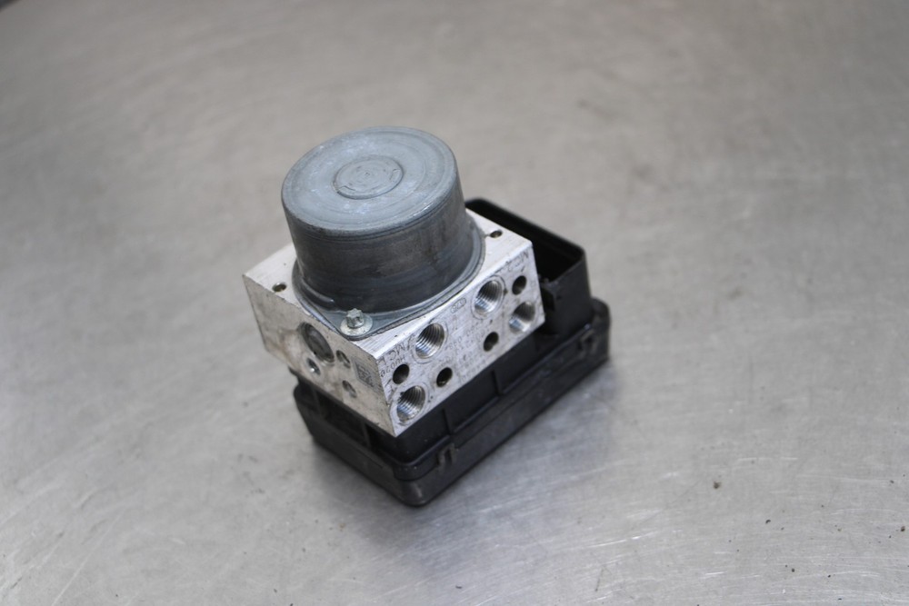 12-16 KAWASAKI NINJA 650 EX650 ABS PUMP UNIT MODULE